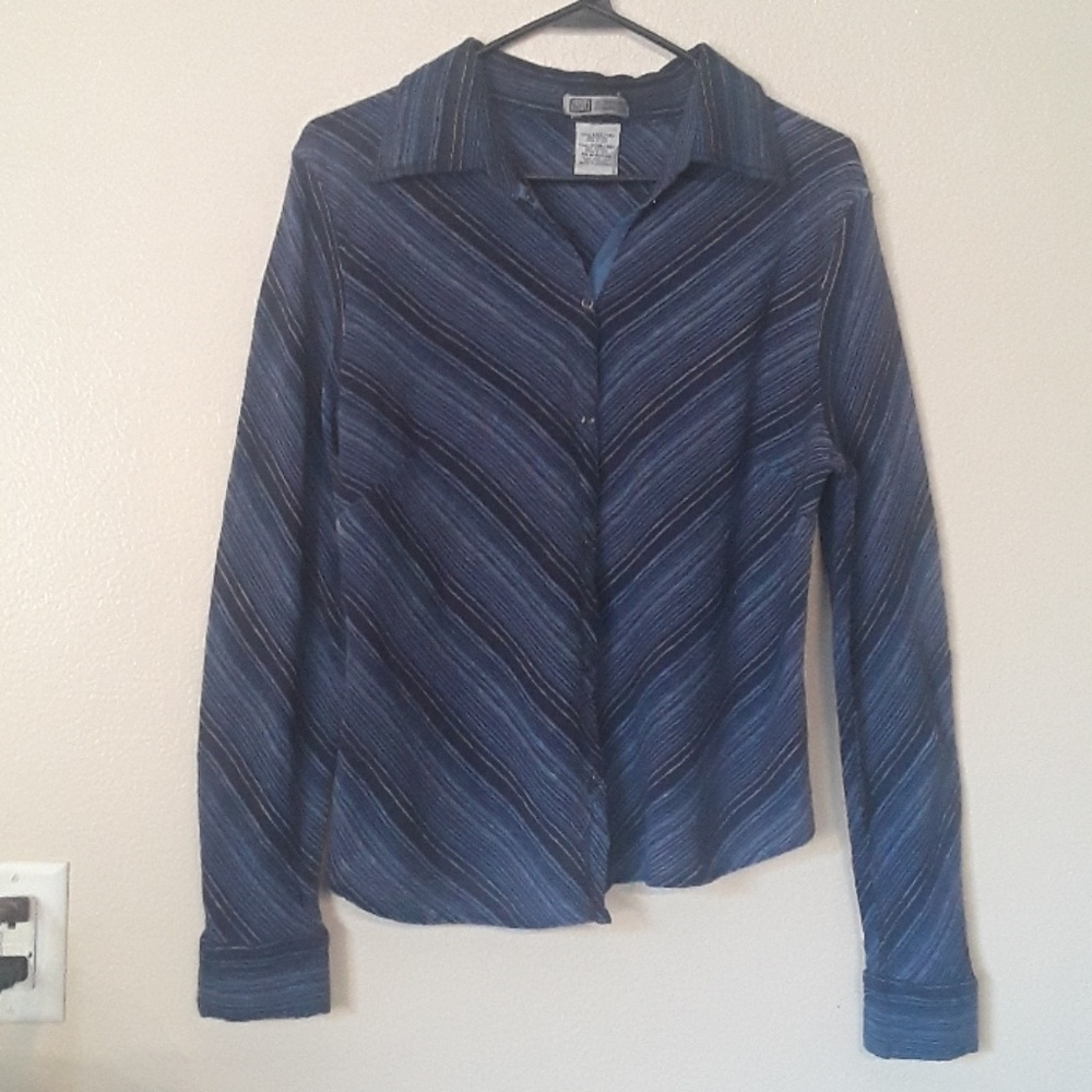 Authentic Ladies button down shirt by Faded Glory